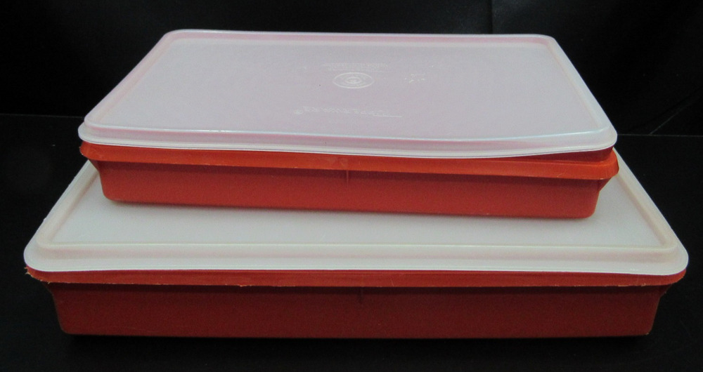 Vintage Tupperware 290-2 Deli Keeper 794-8 with Lids paprika